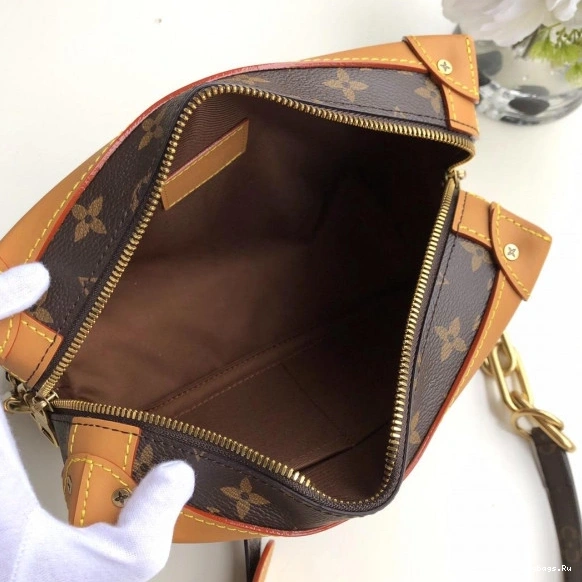 LOUIS BOX VUITTON 0323